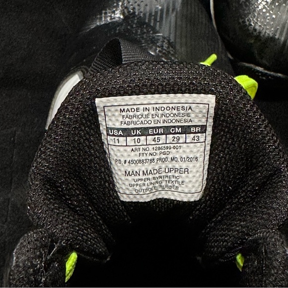 Under Armour Mens Football Cleats, US11 - Picture 2 of 6